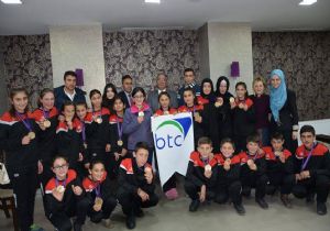Aşkale Belediyespor Türkiye Şampiyonu oldu