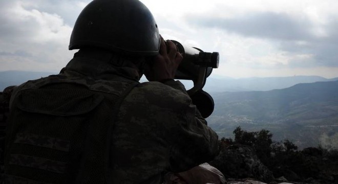 “2 PKK/YPG’li terörist örgütten kaçarak teslim oldu”