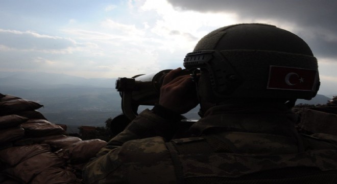 “2 PKK/YPG li terörist teslim oldu”