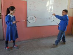 Öğrenciler badmintonu sevdi
