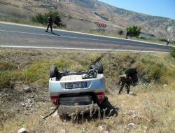 Sivas yolunda trafik kazası: 3 yaralı