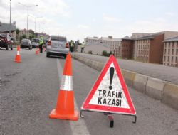 Köprüköy’de trafik kazası: 4 yaralı