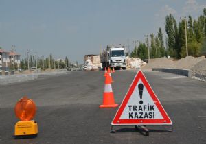 Horasan’da trafik kazası: 2 yaralı