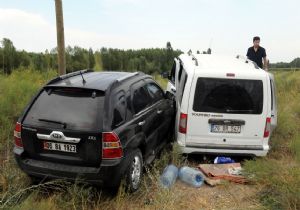 AK Parti Milletvekilleri trafik kazası geçirdi