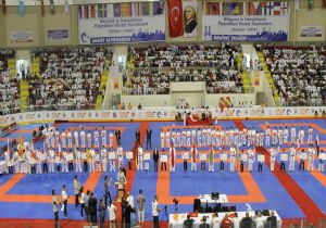 25 ülke, 2 bin 500 sporcu Erzurum’da yarışıyor