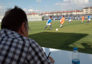 Sofuoğlu Erzurum’da yetenekli futbolcuları  belirledi