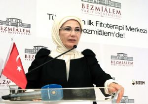 Emine Erdoğan’dan ‘Barış iklimi vurgusu’