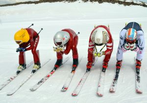 Dünyanın en hızlı kayakçıları Erzurum’da 