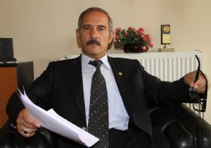 ‘Ermeni Katliamları Araştırma Enstitüsü kurulmalı’