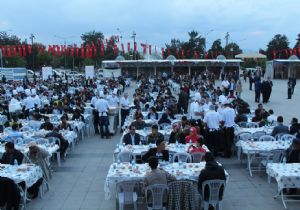 Erzurum’da ilk iftar heyecanı