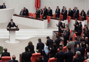 Başbakan Ahmet Davutoğlu yemin etti 