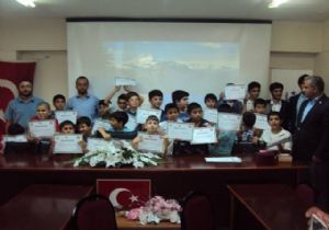 Yaz Kuran Okulu Başarı Belgeleri dağıtıldı