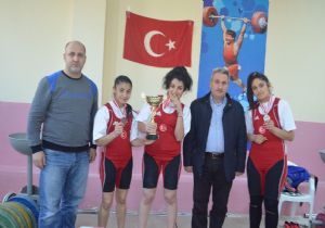 Halter’de Atatürk Kupası heyecanı yaşandı