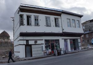 Erzurum Tarihine restorasyon yaklaşımı