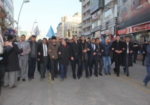 Ülkü Ocaklarından Türkmen Dağı protestosu