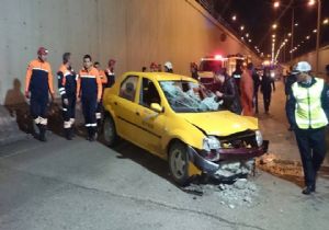 BEAH altgeçidinde trafik kazası: 2 yaralı