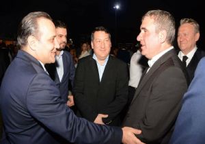 Gheorghe Hagi, Erzurumspor’u kutladı