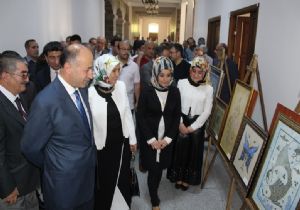 Tarihi Kongre Binasında Tezhib Sergisi açıldı