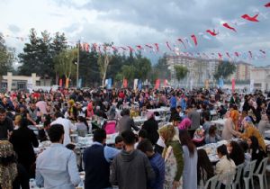 AK Parti’de Ahde Vefa buluşması