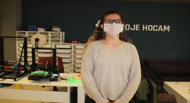 3D yazıcı ile gözlüklü siper maske üretti