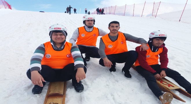 69 sporcu Erzurum Kızağında yarıştı