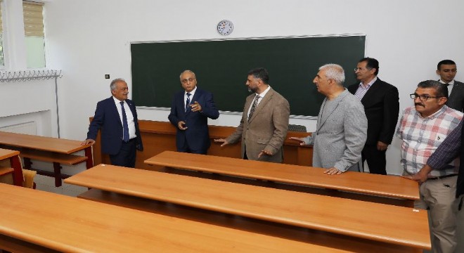 ATAUNİ Fen Fakültesi yenilendi