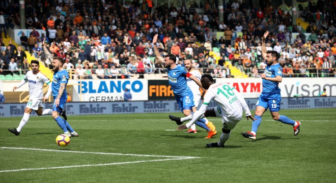 Alanya – Erzurumspor maçında penaltı fırtınası: 2-1