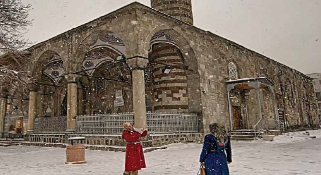 Anadolu Jet Erzurum’u tanıttı