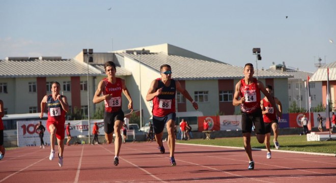 Atletizmin nabzı Erzurum’da atıyor