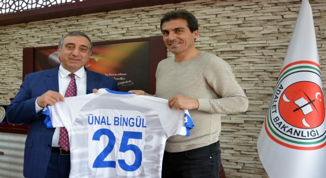 Başsavcı Bingül’e Erzurumspor forması