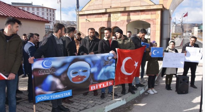 Bitlislilerden Doğu Türkistan’daki zulme tepki