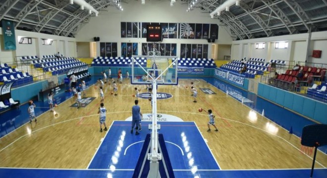 Büyükşehir Basketbol okulu açıldı