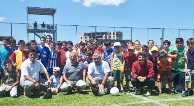 DİVA-SEN den kursiyerler için futbol etkinliği