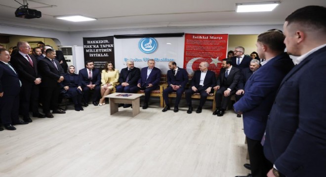 Erdoğan Ülkü Ocaklarını ziyaret etti