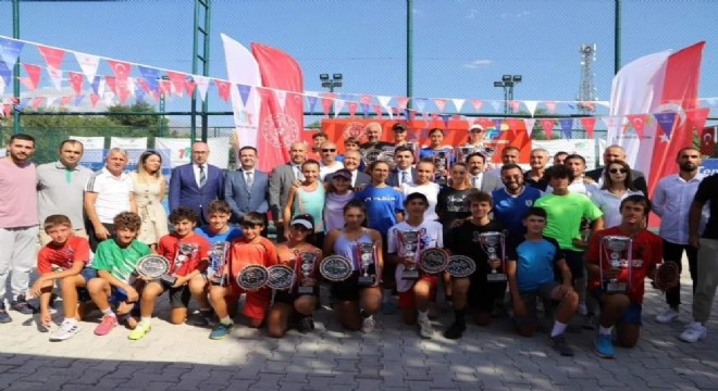Ergan Cup Tenis Turnuvası sona erdi