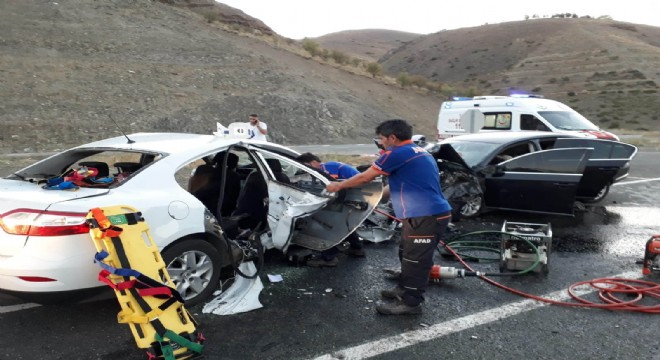 Erzincan yolunda feci kaza