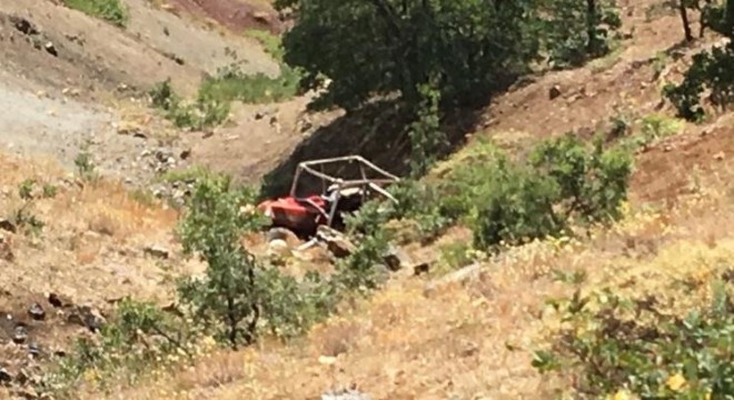 Erzincan yolunda traktör kazası: 2 yaralı