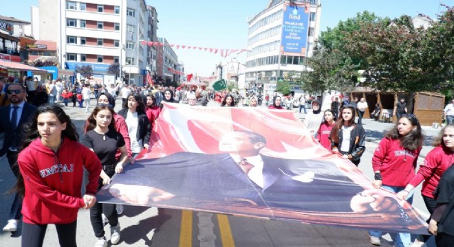 Erzurum’da 104’üncü yıl gururu