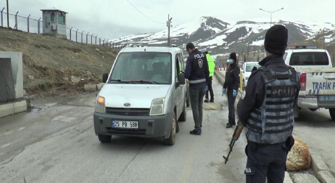 Erzurum’da Polis ve Jandarmadan Korana Virüs uygulaması