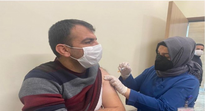Erzurum’da Turkovac aşısı uygulanmaya başladı