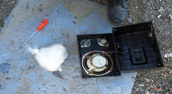 Erzurum’da hoparlöre saklanmış uyuşturucu ele geçirildi