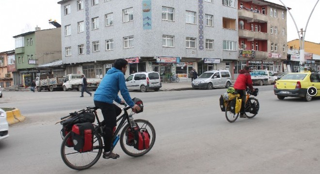 Erzurum’dan Ağrı’ya, Bisikletli Gezginler dünya turunda