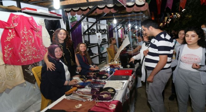 Erzurum ürünleri Uluslararası Antepfıstığı Festivali nde