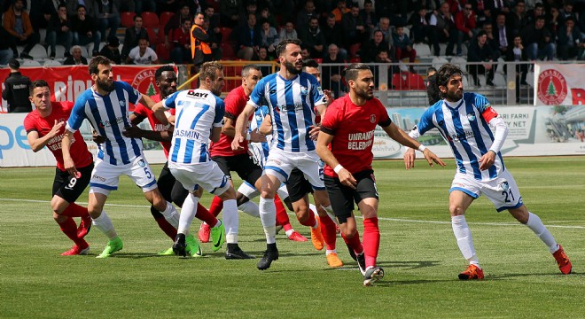 Erzurumspor playoff’u zora soktu