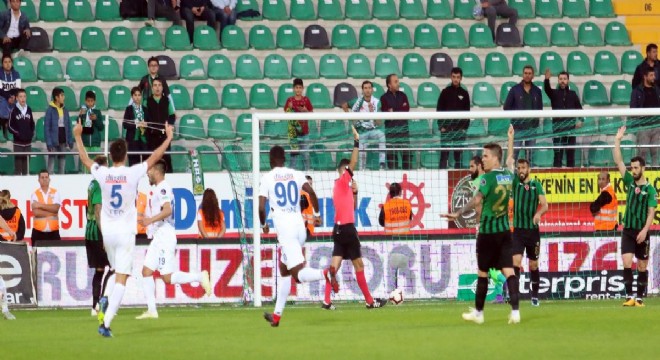Erzurumspor – Akhisar maçını Arslanboğa yönetecek