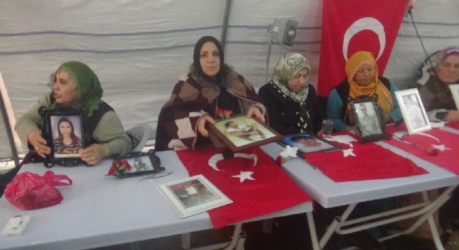 HDP önündeki ailelerin evlat nöbeti 88’inci günde