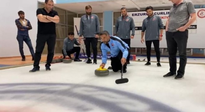 Karan, Erzurum’da curling heyecanı yaşadı