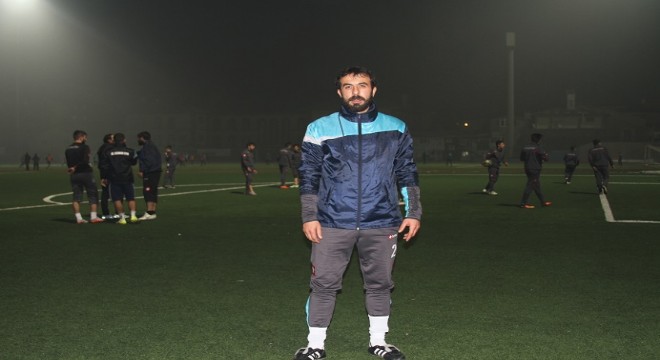 Karataş Erzurum’da futbolun geleceğini yorumladı