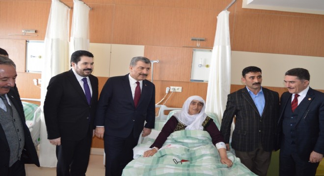 Koca Doğu Anadolu sağlık yatırımlarını değerlendirdi