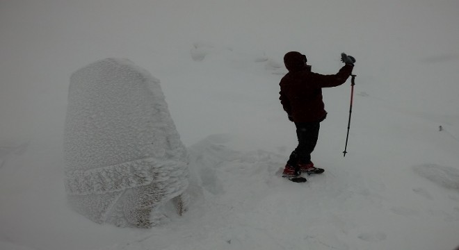Nemrut Dağı’ndaki devasa heykeller buz kesti